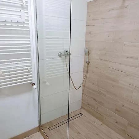 公寓 Good Place In *